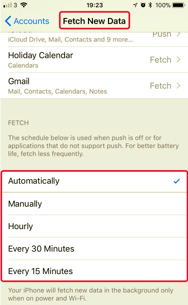 Verifique la configuración de Obtener nuevos datos para solucionar el problema de Hotmail que no funciona