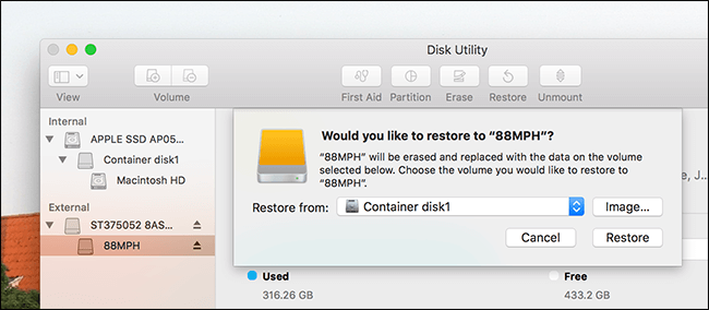 Compruebe la utilidad de disco disponible en el espacio en disco Mac