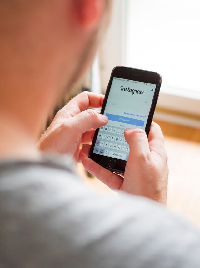 Borrar la caché de Instagram en iPhone / Android